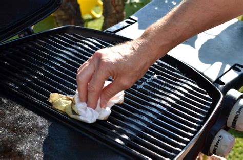 Cleaning grill with onion. Things To Know About Cleaning grill with onion. 